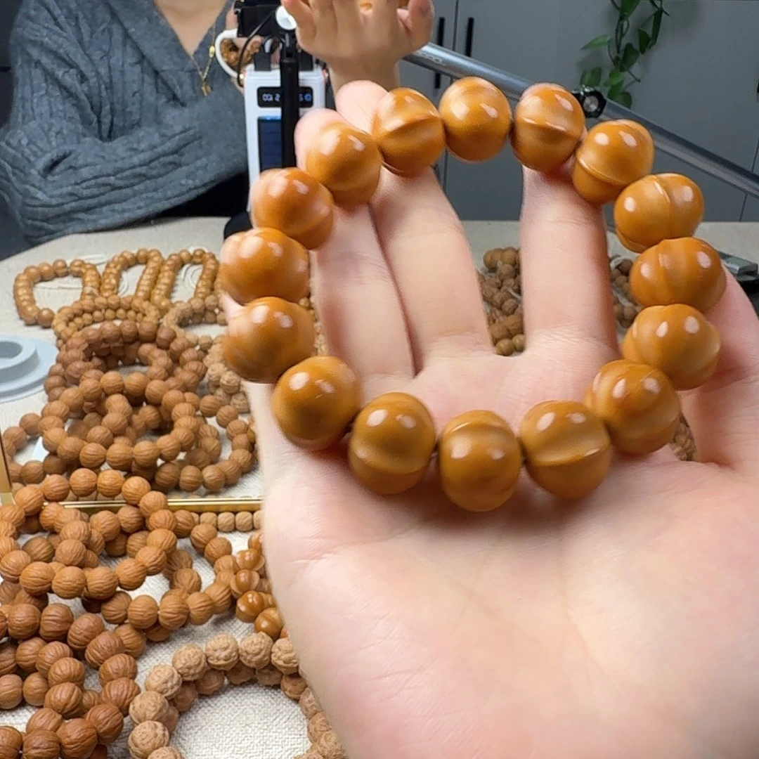 重***生大叶紫檀（黑酸枝木类）