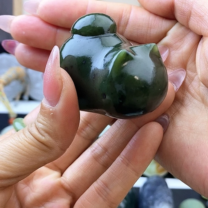 和田玉未镶嵌颈饰碧玉招财咪精致手把件元旦福利不退换