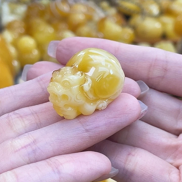 琥珀未镶嵌珠宝奇石琥珀蜜蜡J37