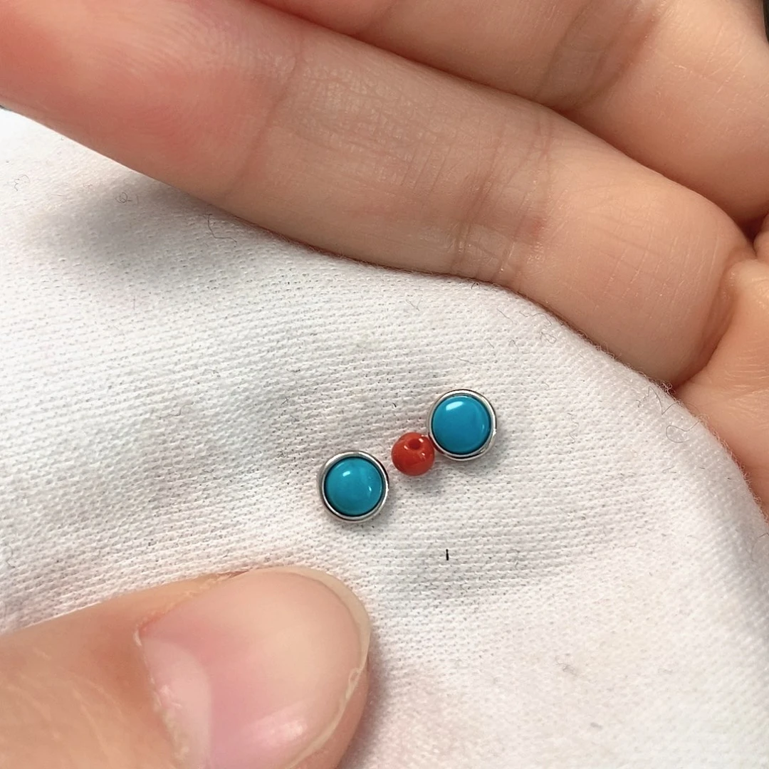 南红玛瑙未镶嵌珠宝奇石