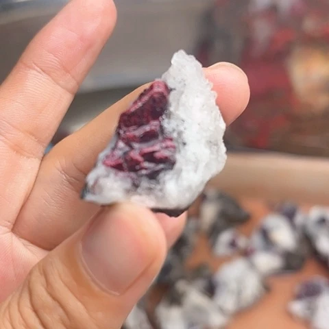 【闪购商品】天然辰砂天然原矿朱砂毛料