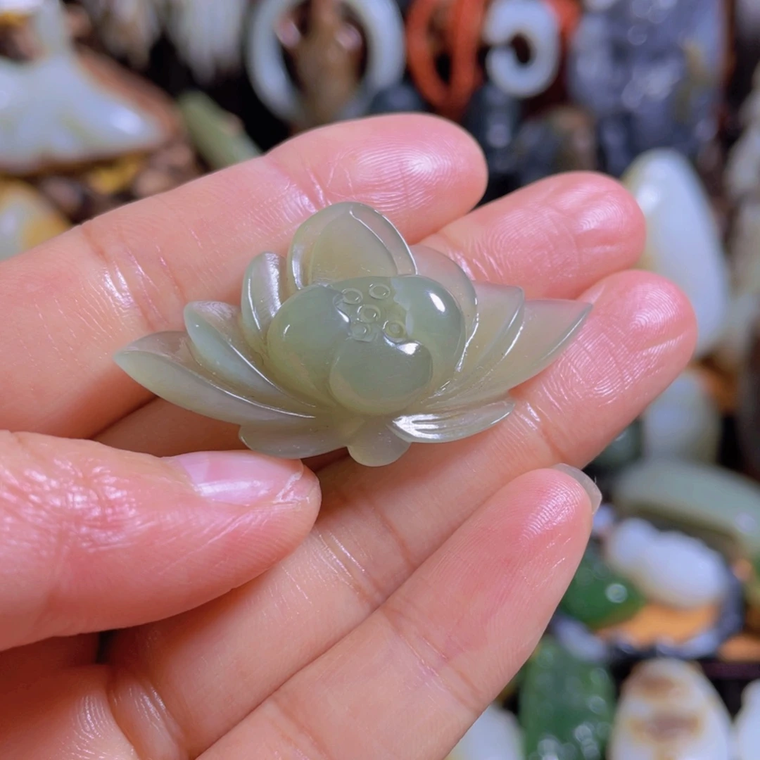 和田玉未镶嵌吊坠(不含链)