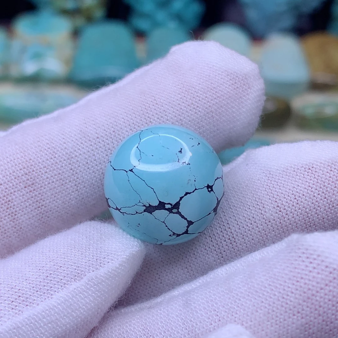 绿松石颈饰未镶嵌