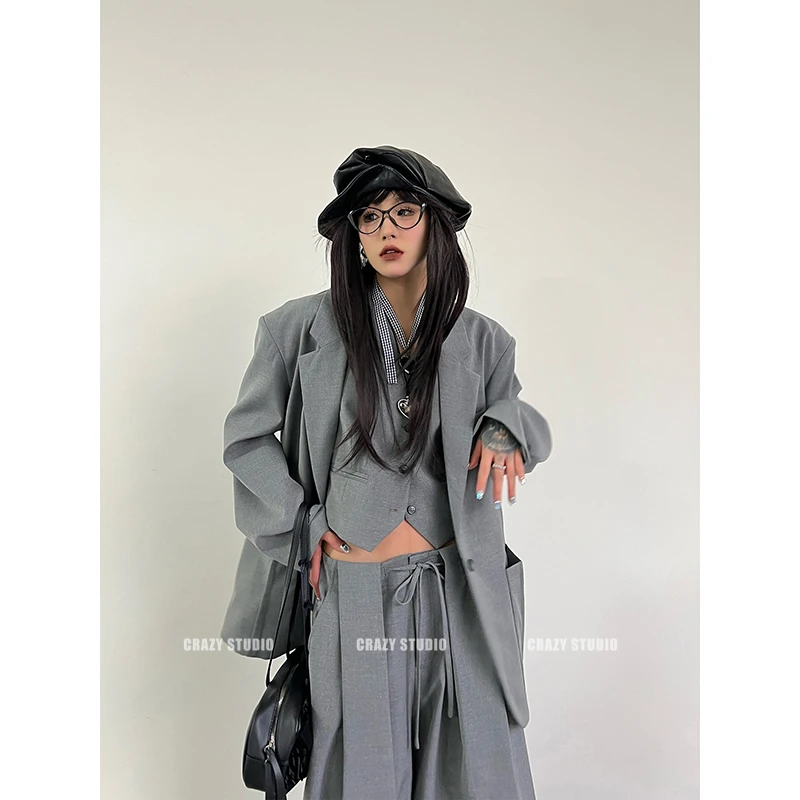 时髦松弛感老钱风宽松西服外套马甲阔腿西装裤时尚三件套装女