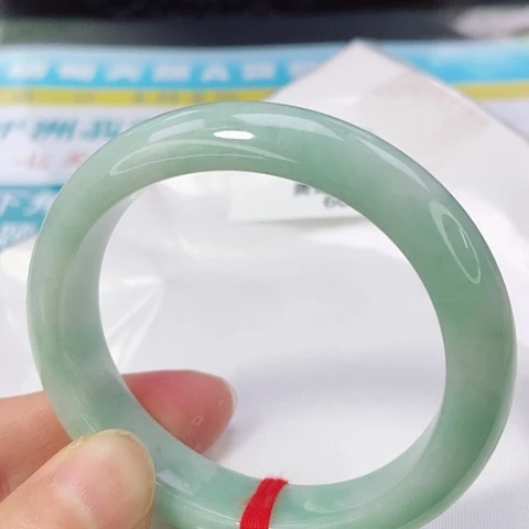 翡翠手镯（贵妃镯）未镶嵌0500号