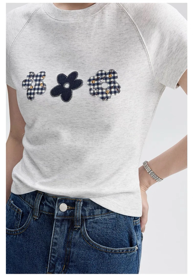 078# 三朵小花 贴布绣 正肩T恤 短袖Tee