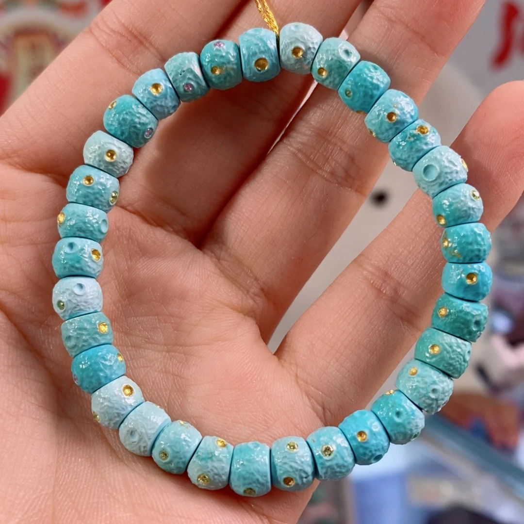 绿松石未镶嵌珠宝奇石