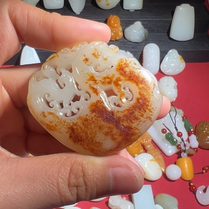 和田玉挂件未镶嵌成*