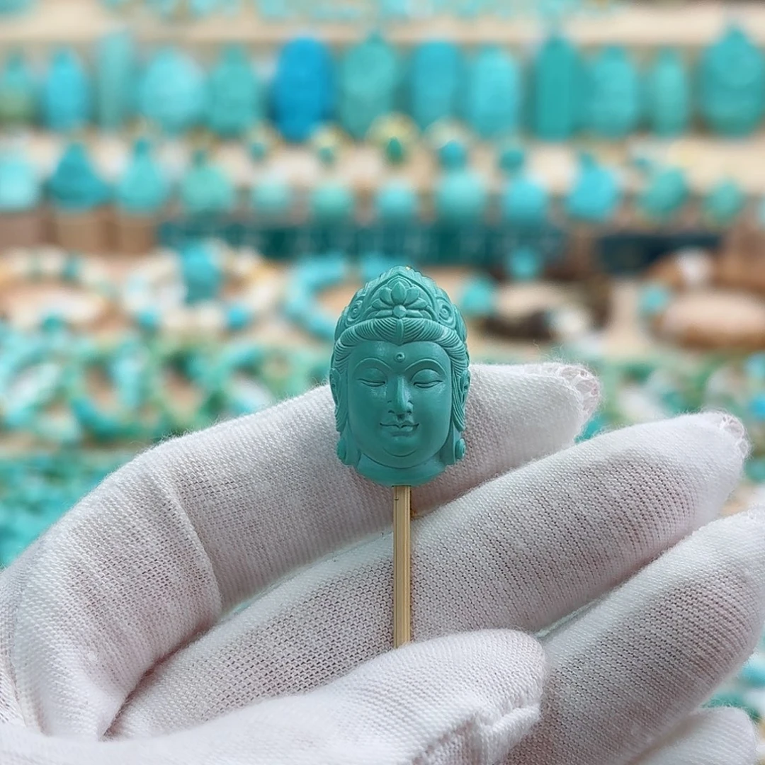 绿松石未镶嵌珠宝奇石