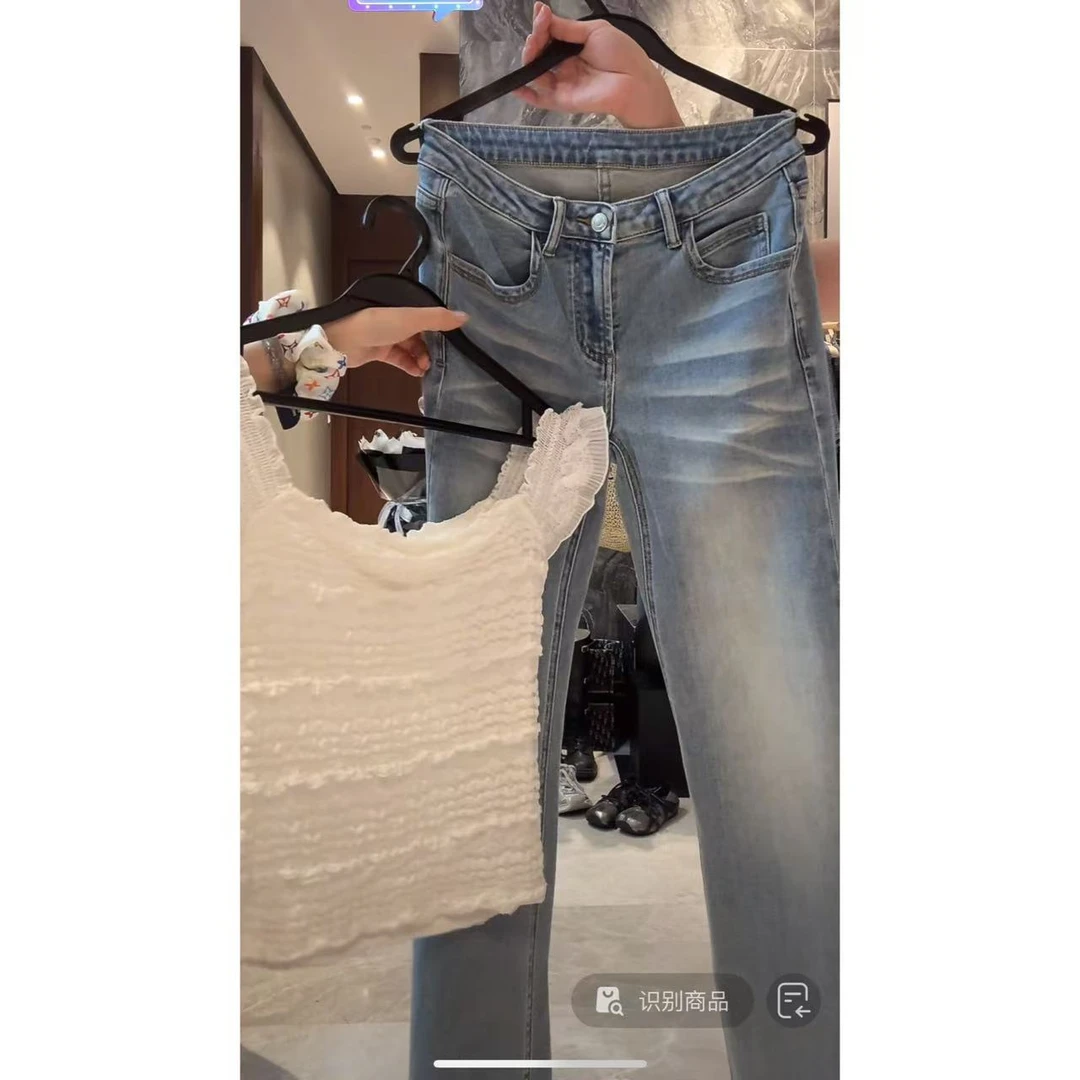 徐秋阳 腿精出击  夏季新款百搭休闲时尚显瘦显腿长牛仔裤7988