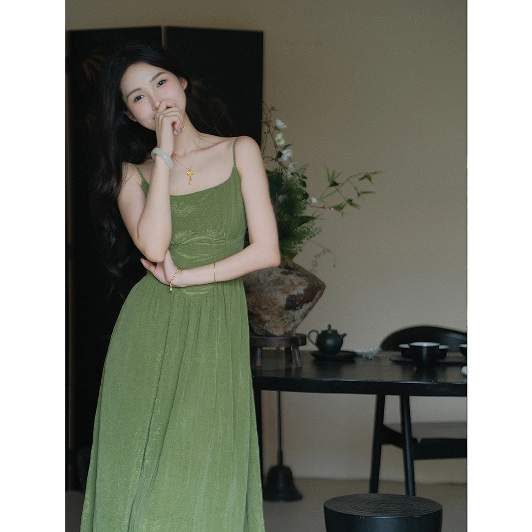 现货TYANG贰羊设计原创国风新中式V领显瘦收腰气质绿色吊带连衣裙