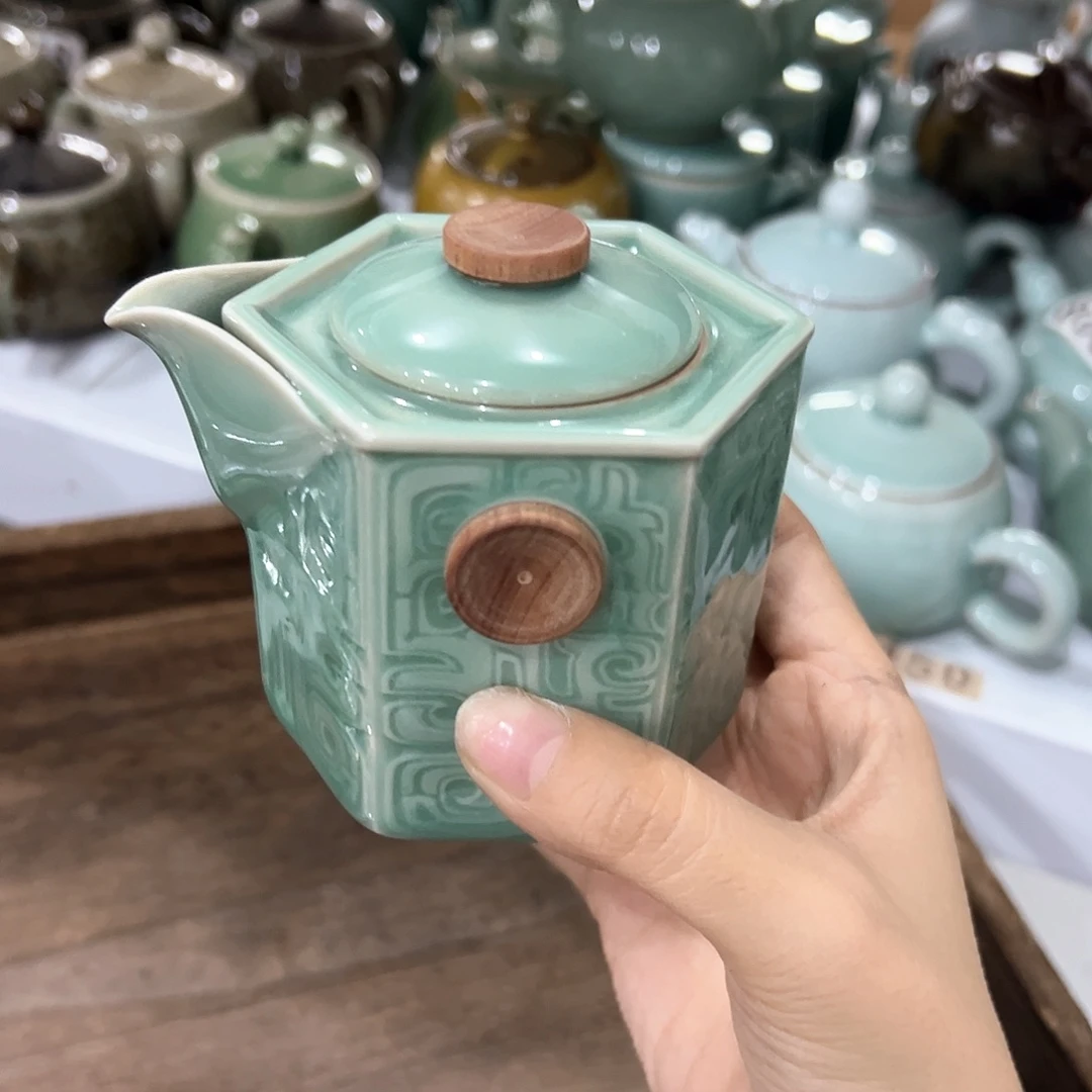 云间青瓷龙泉青瓷
