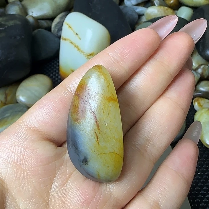 中***师未镶嵌和田玉（糖玉）挂件