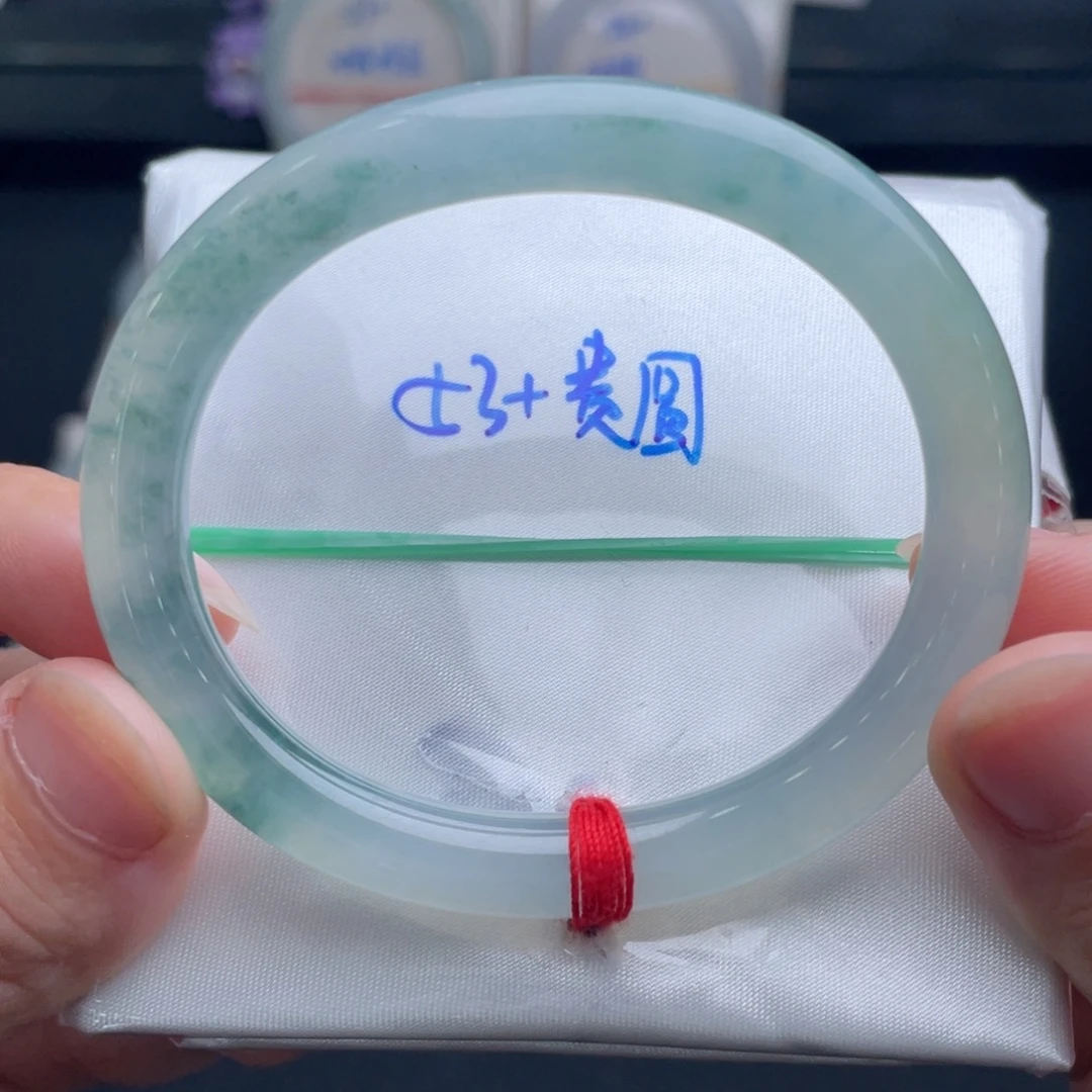 翡翠未镶嵌手镯翡翠手镯