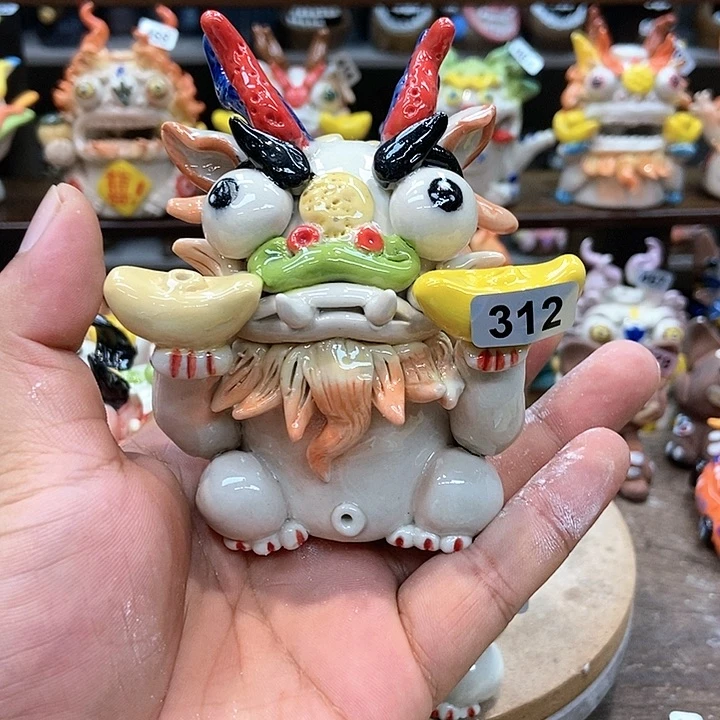 摆件直播间手工抽象陶瓷摆件312