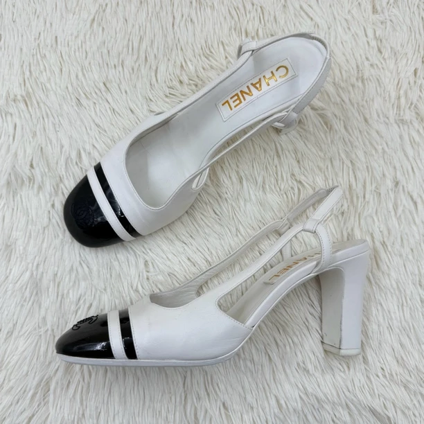 99新 Chanel/香奈儿 漆皮圆头法式粗跟 37.5码 公价8.9k s015