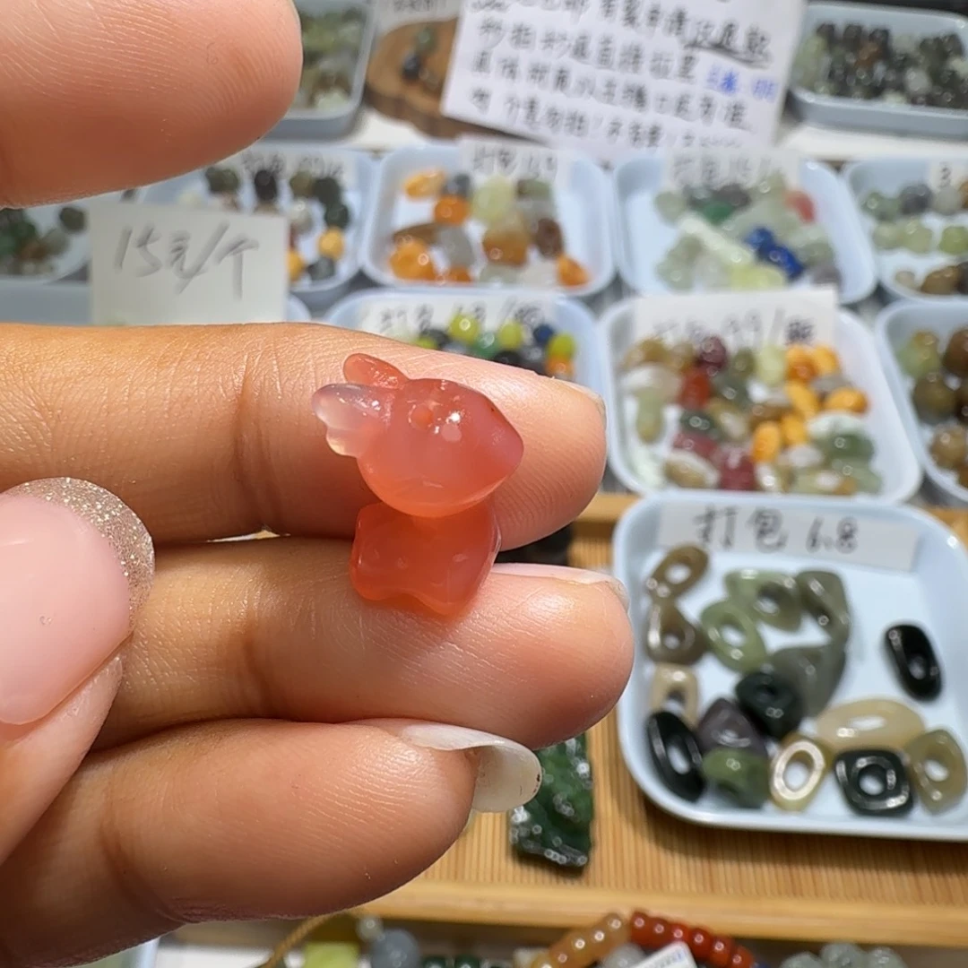 和田玉未镶嵌珠宝奇石