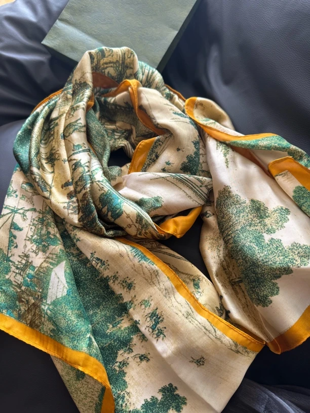 花花家时尚新款法式复古丝巾