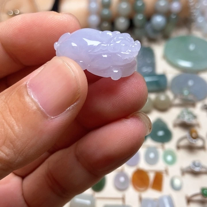 翡翠未镶嵌颈饰缅甸翡翠