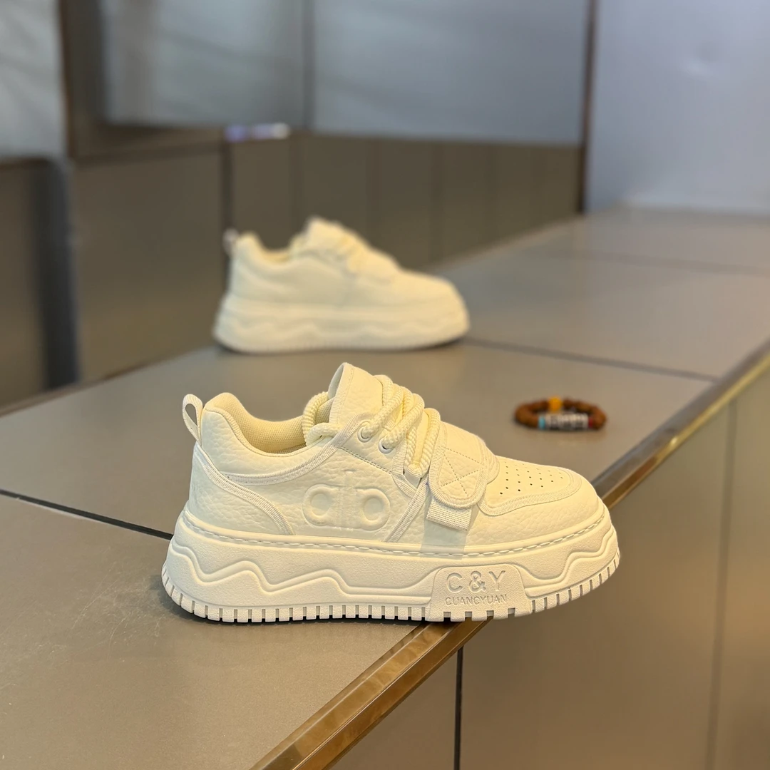 板鞋魔术贴低帮鞋时尚休闲百搭日常潮款流行男鞋秋季新款高级感鞋