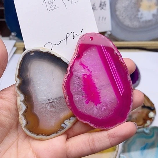 玛瑙/玉髓颈饰未镶嵌?****