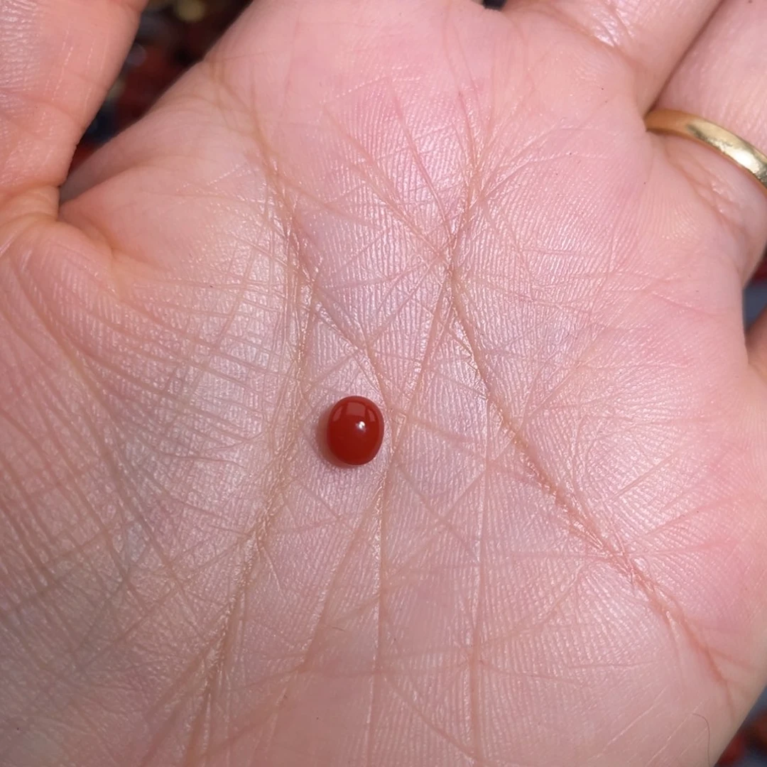 南红玛瑙戒面未镶嵌俺**行