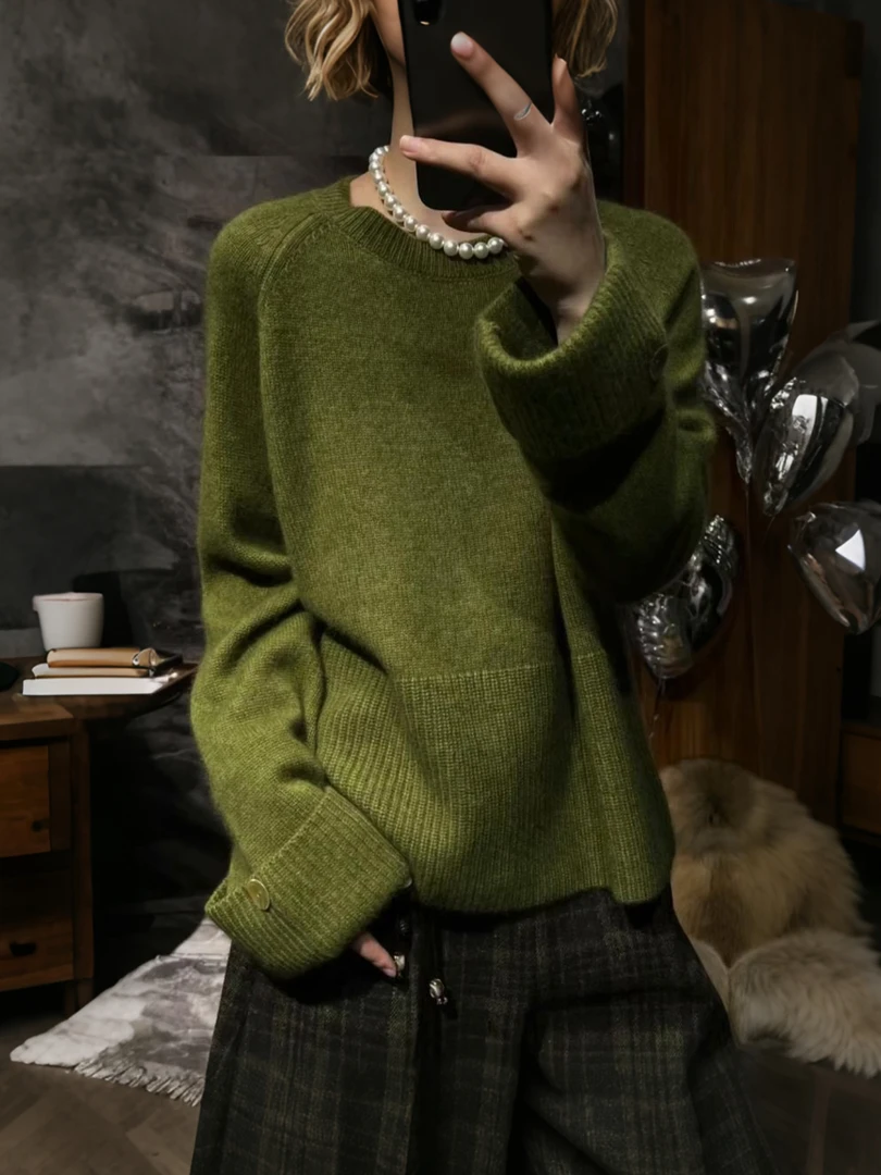 韩系慵懒风软糯绿色针织衫女2025年秋冬季新款设计感宽松别致毛衣