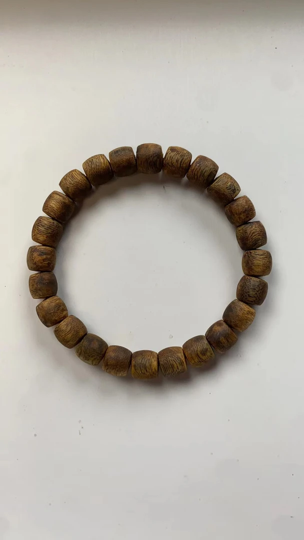 沉香沉香海南莺歌绿奇楠沉香直切珠9mm单圈手串