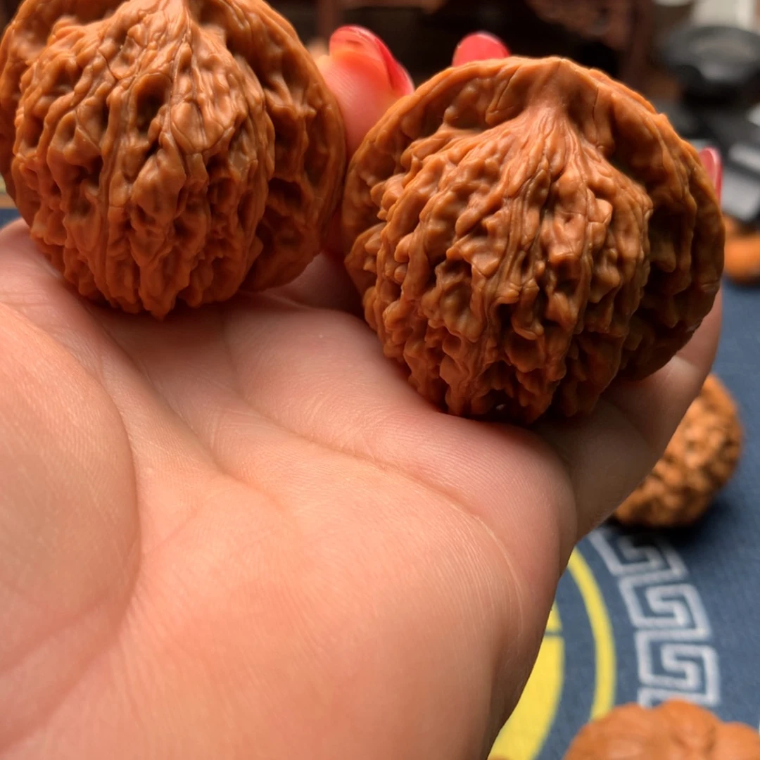 【闪购商品】把件文玩核桃大*哥楼子43