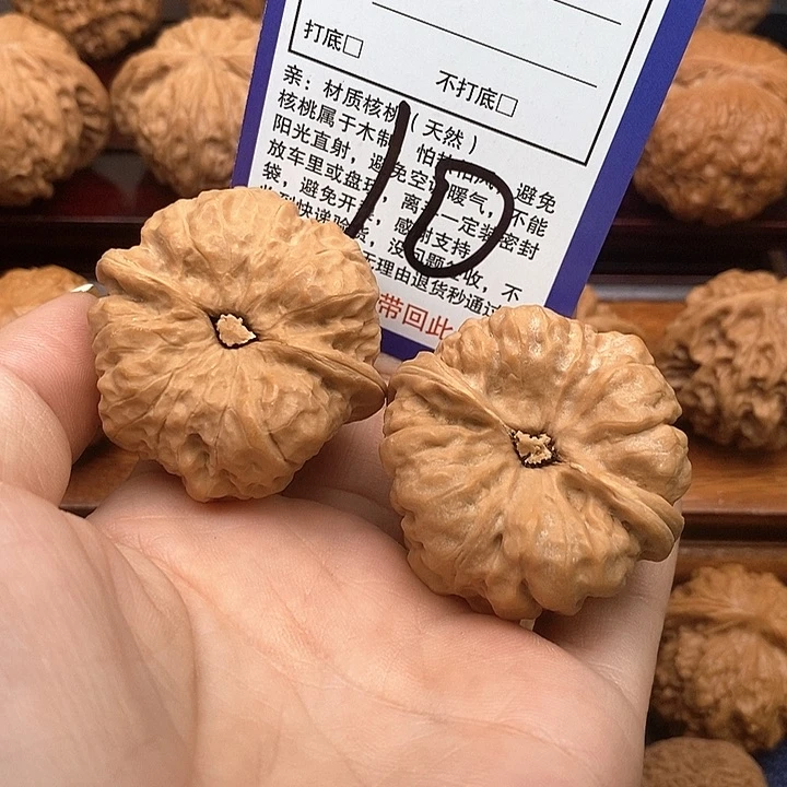 桃核吊坠蛤蟆狮子头2