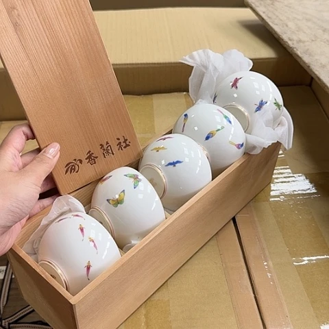 瓷器。瓷器。瓷器。