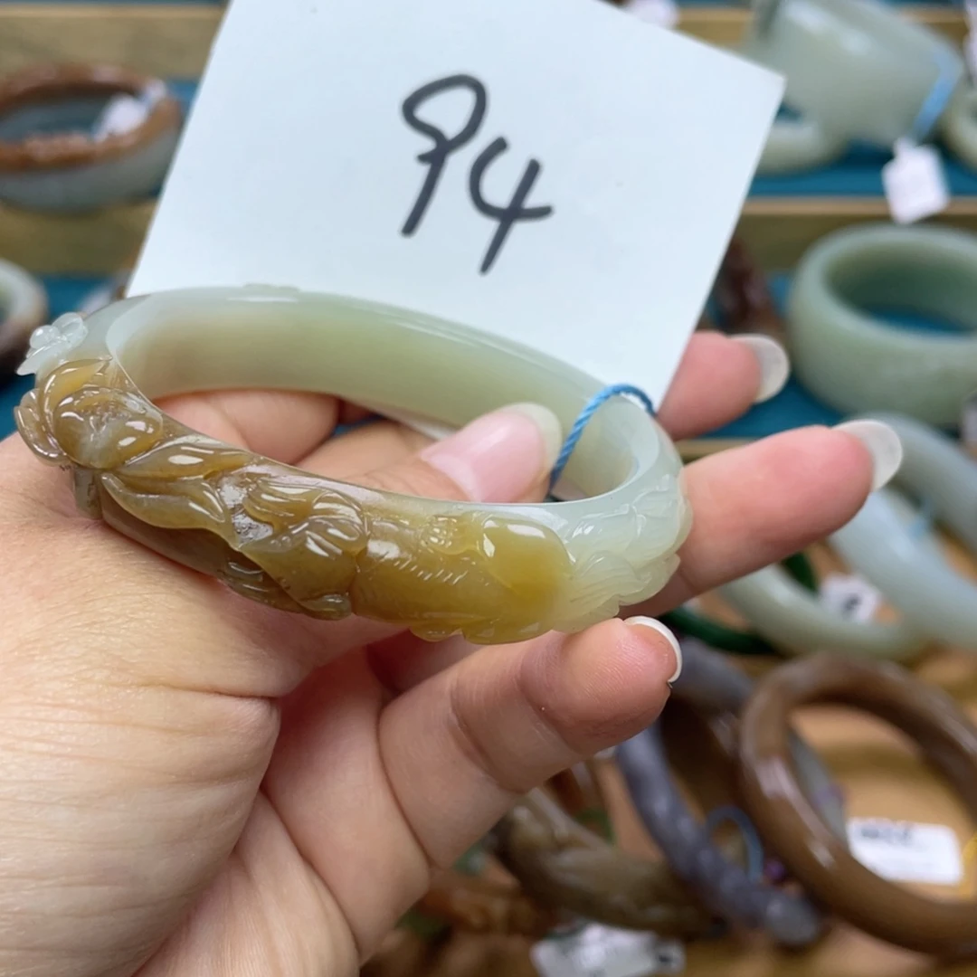 未镶嵌手镯和田玉圈口57
