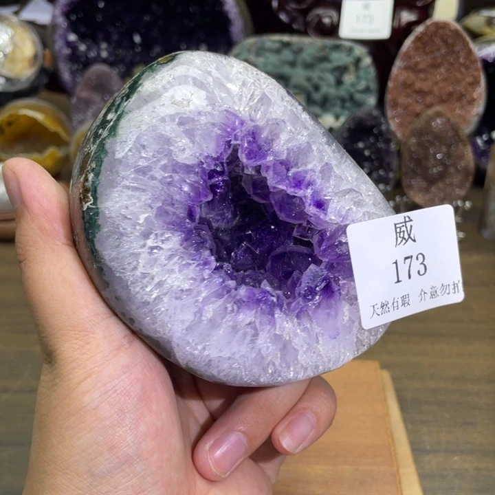 未镶嵌珠宝半成品水晶