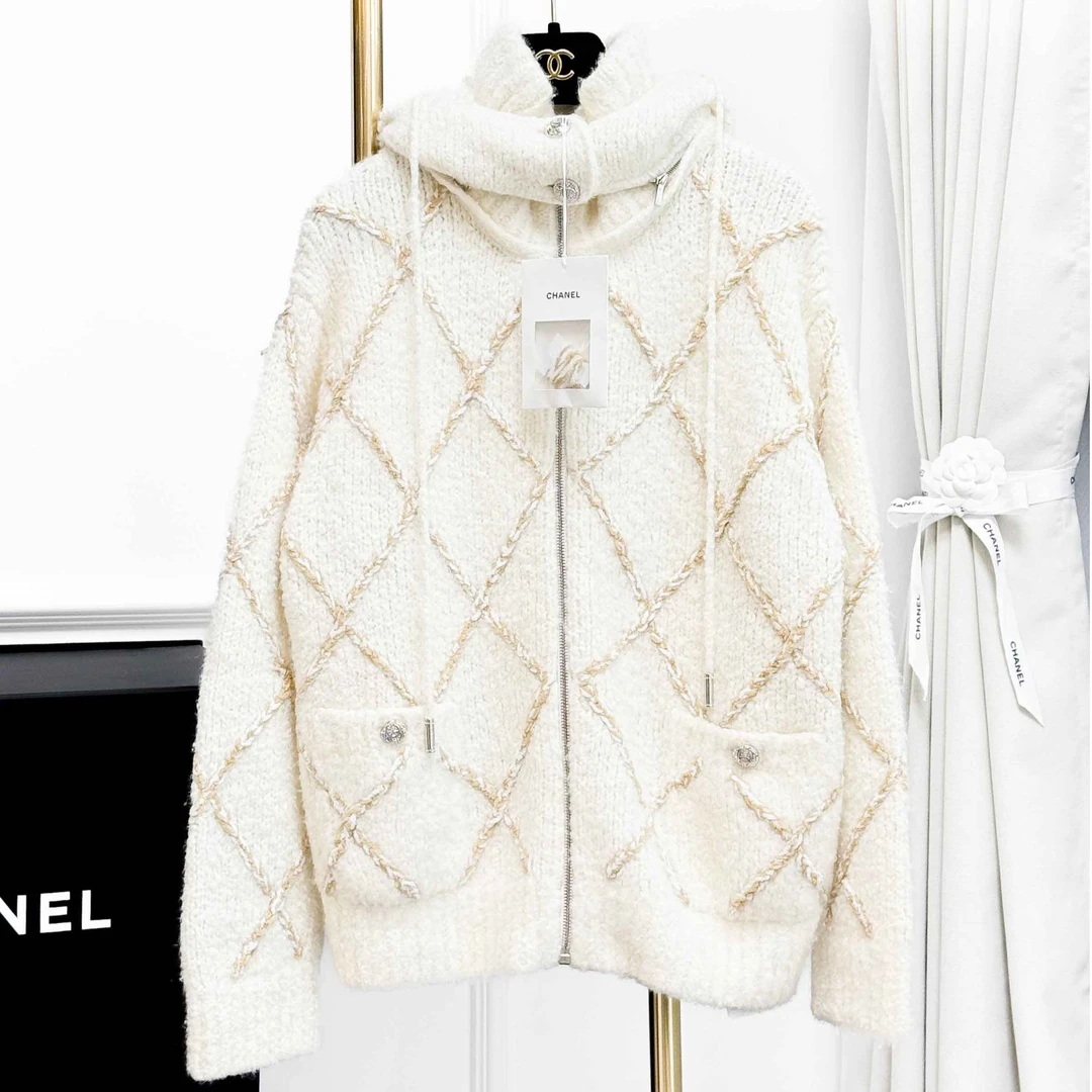 99新 Chanel/香奈儿 38码 白色拼棕色 菱格纹 长袖 拉链 针织开衫