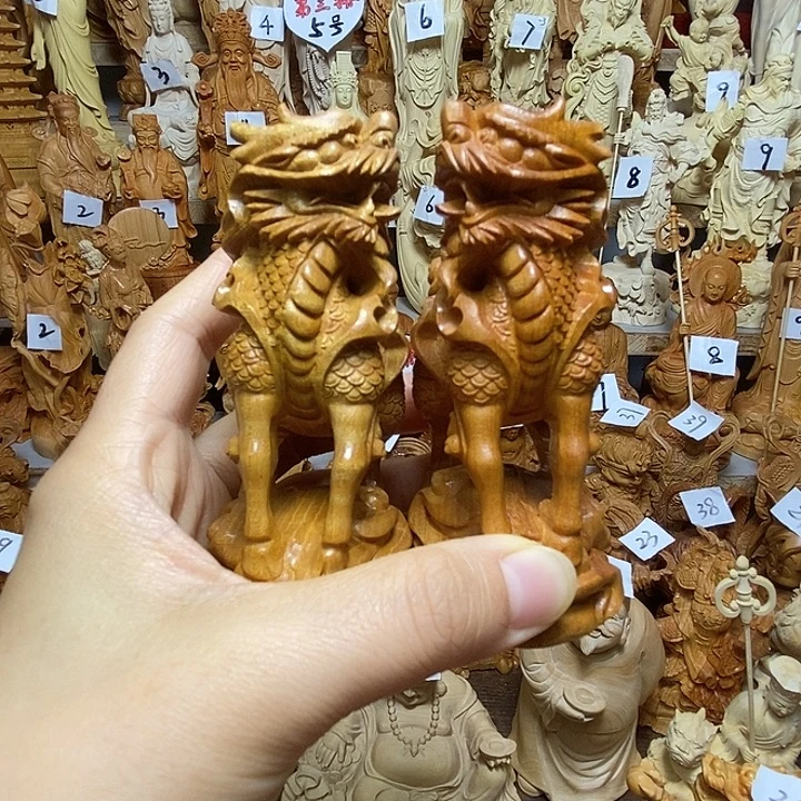 柏木（崖柏）麒麟一对 小瑕疵