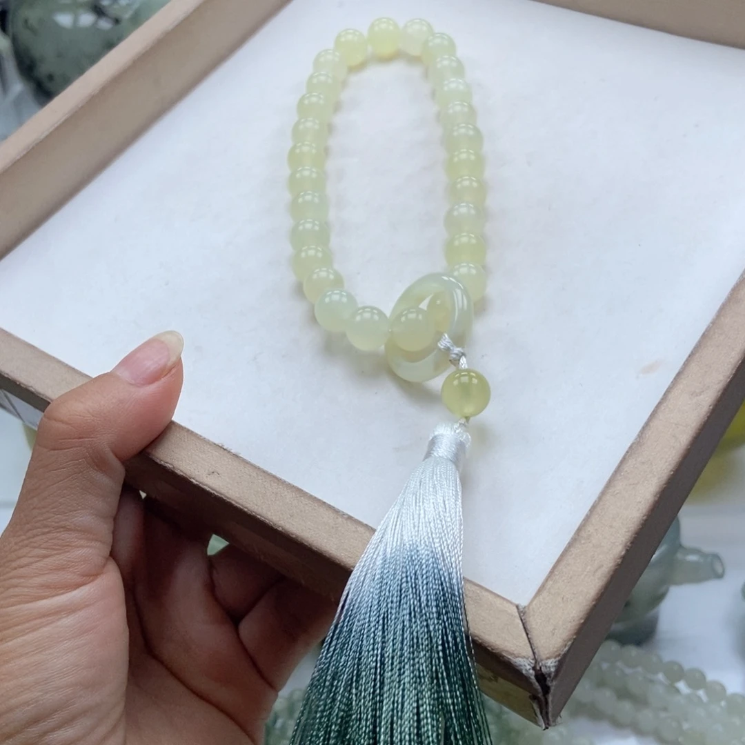 未镶嵌蛇纹石玉手链