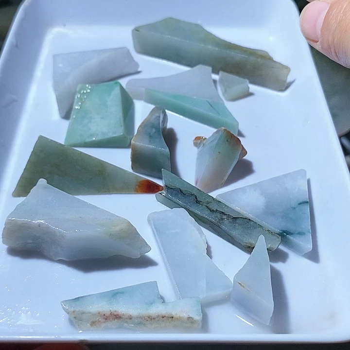 散珠翡翠边角料39