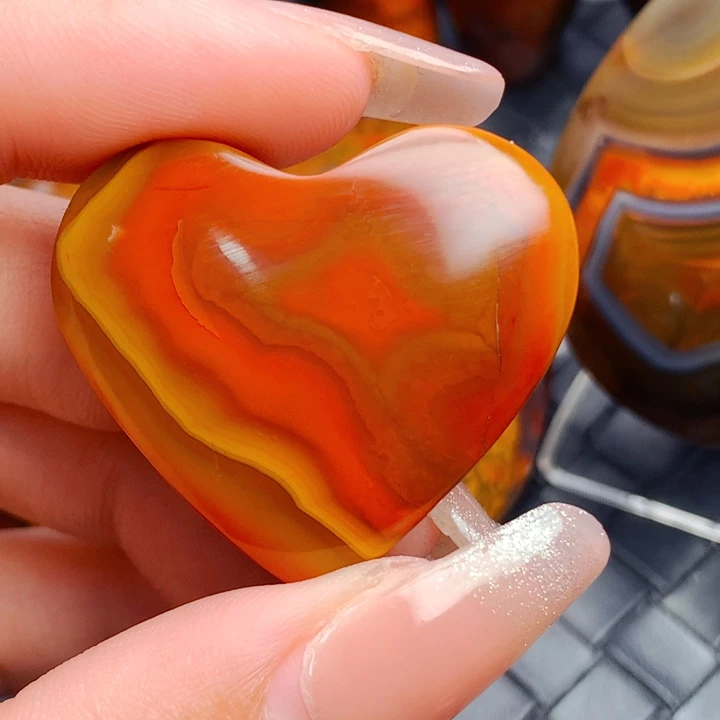 玛瑙/玉髓颈饰未镶嵌三**圣