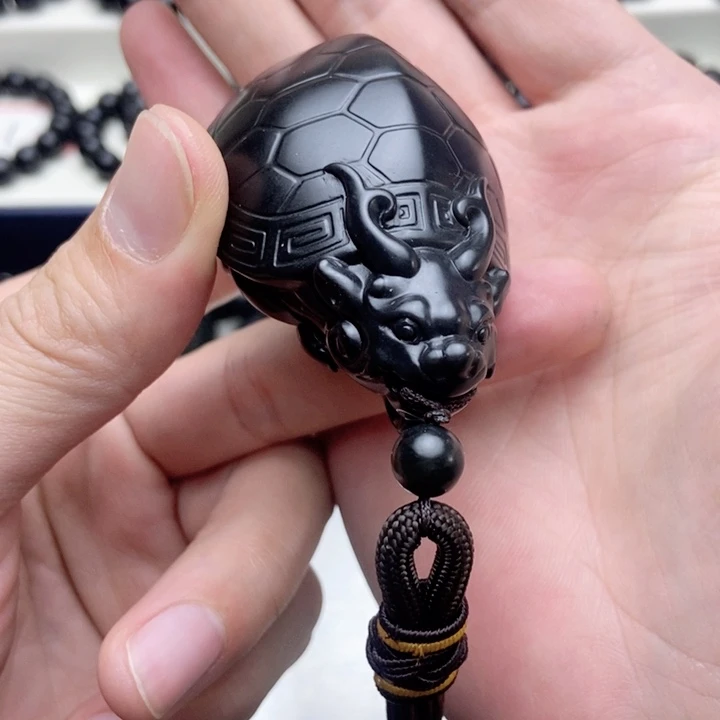 未镶嵌手链和田玉（墨玉）龙龟把件111.5克