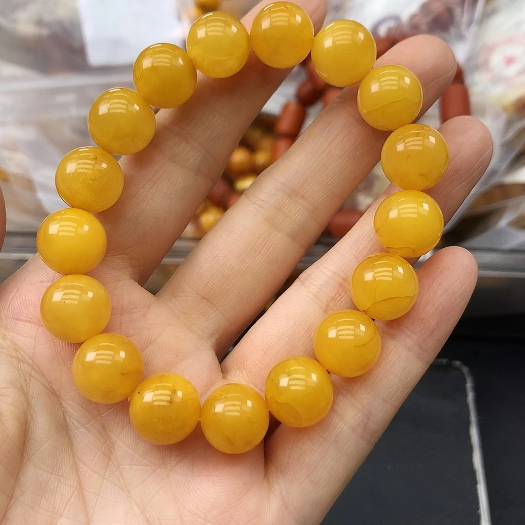 头***哥琥珀未镶嵌珠宝奇石