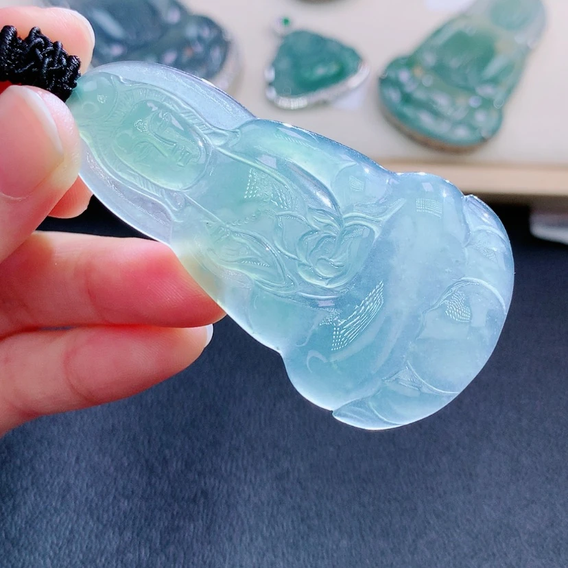 【闪购商品】翡翠颈饰未镶嵌翡翠