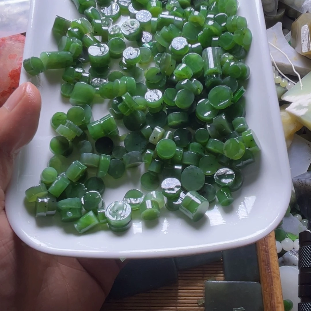 和田玉（糖玉）未镶嵌挂件