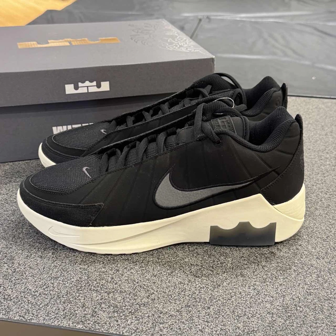 NIKE耐克LEBRON WITNESS IX詹姆斯实战篮球鞋HQ8035-001
