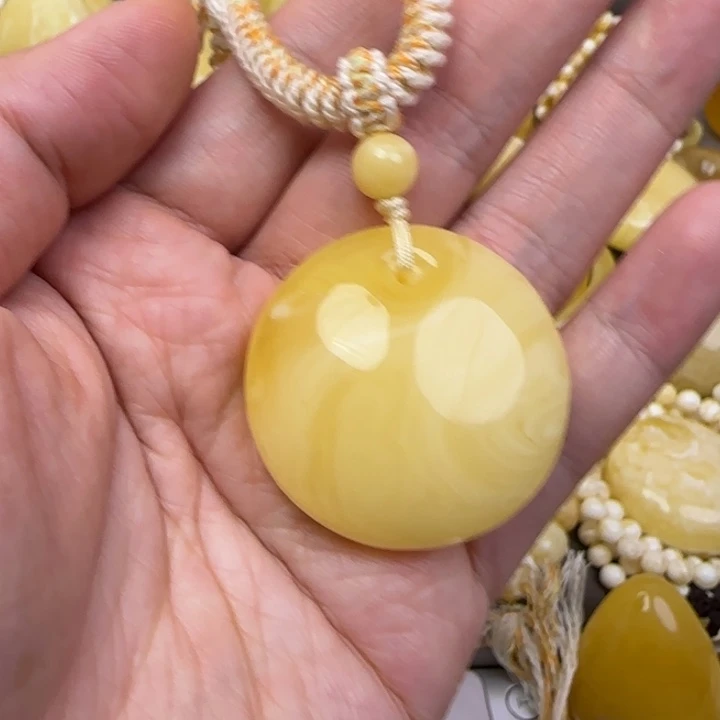 蜜蜡颈饰未镶嵌天然蜜蜡