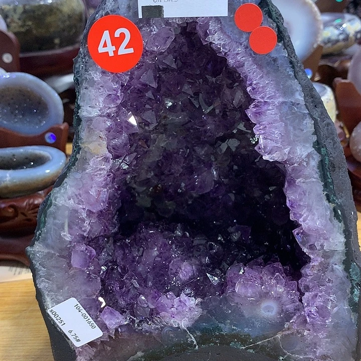 水晶大型摆件（非配饰）未镶嵌