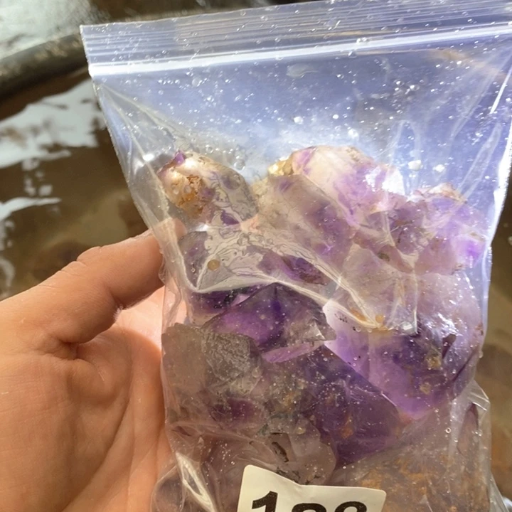 珠宝半成品水晶未镶嵌
