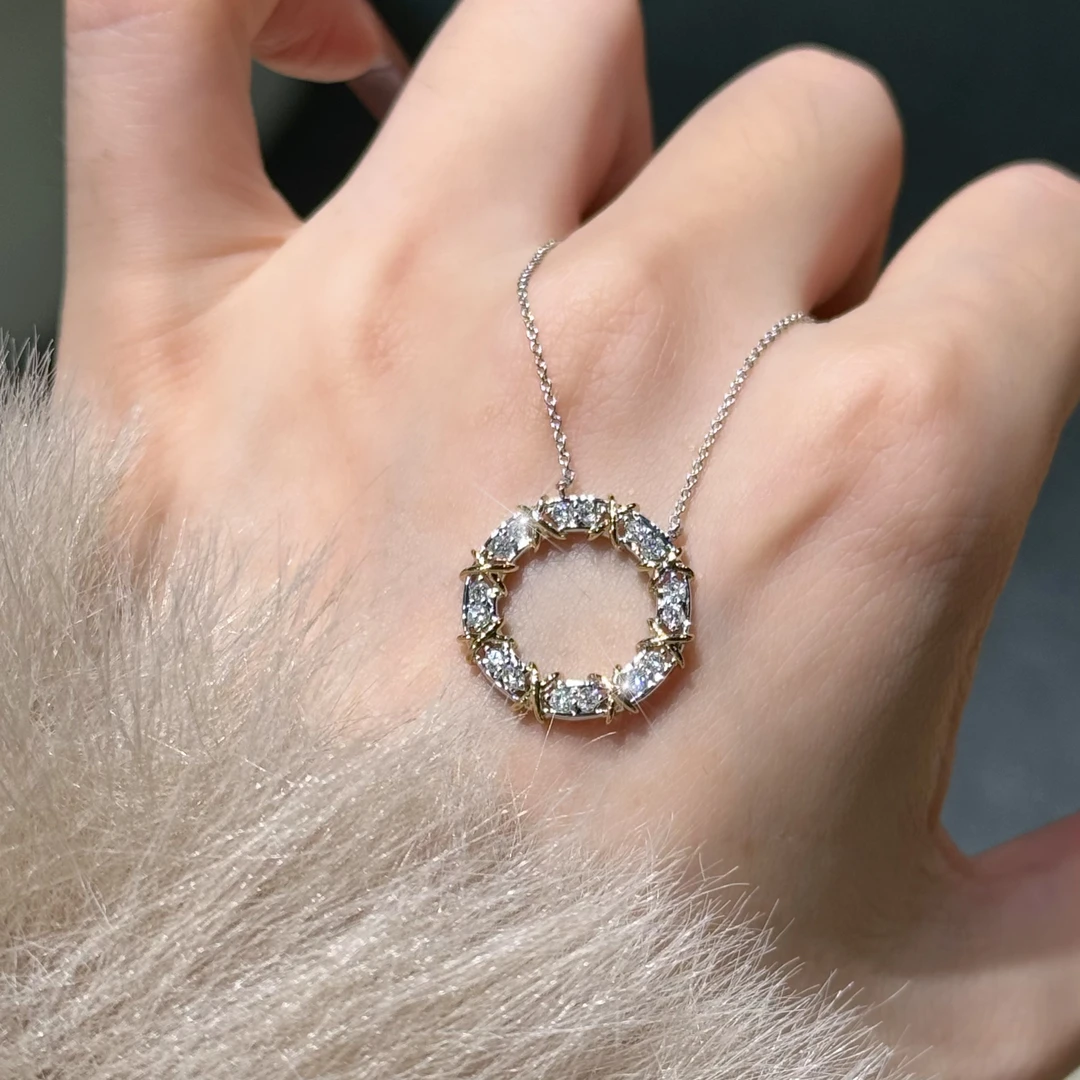 QANNA【罗马交叉分色】【大钻力量项链】18K金经典轻奢钻石项链AY