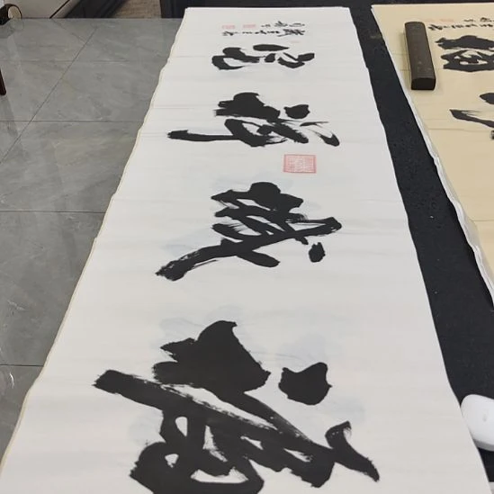 洛伊申国栋老师作品