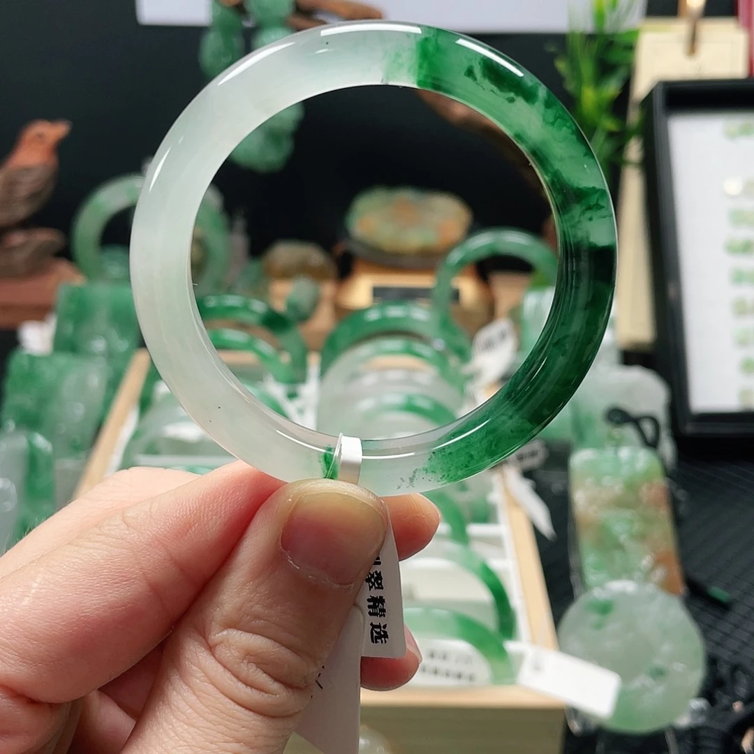 石英质玉手镯52未镶嵌
