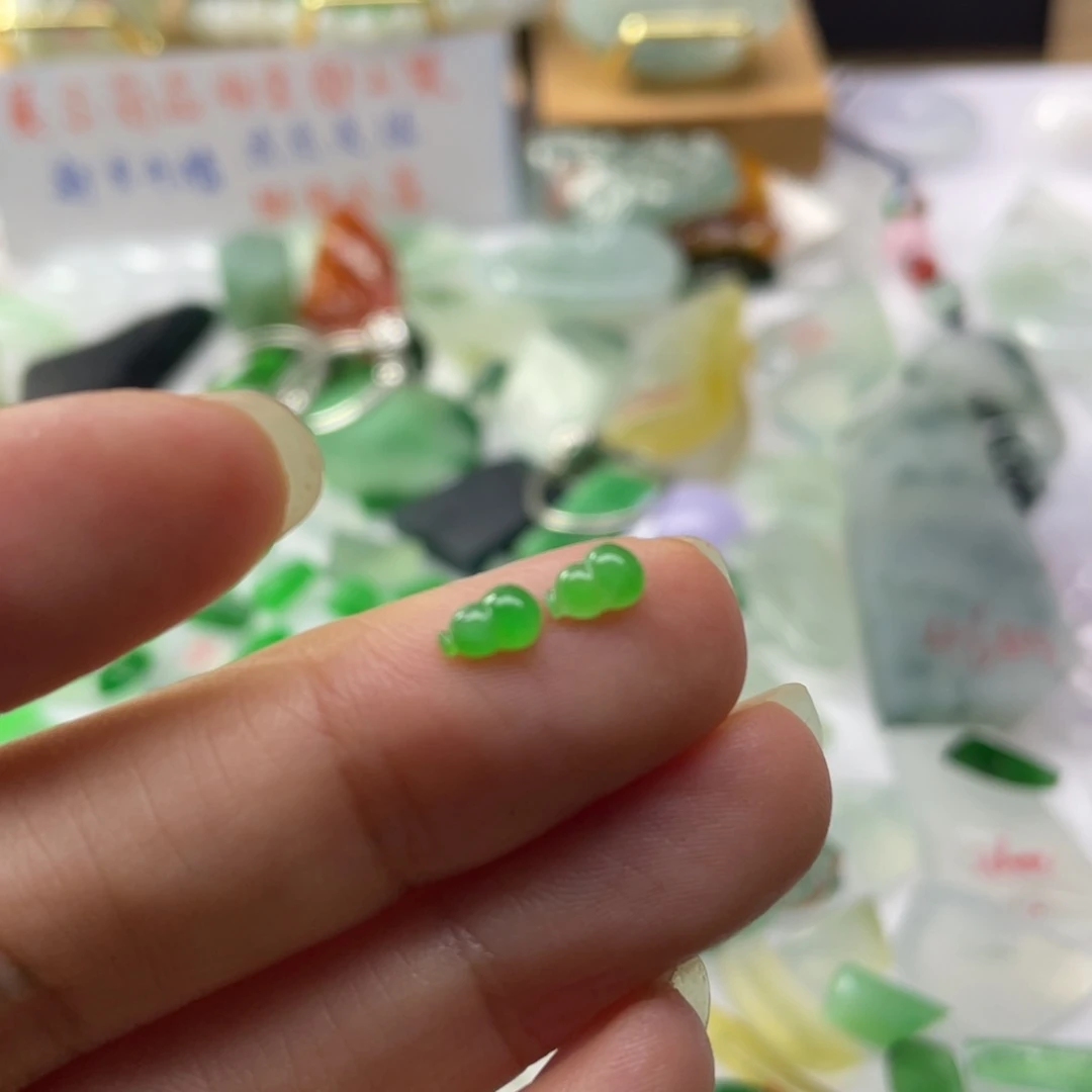 定制翡翠未镶嵌天然缅甸翡翠